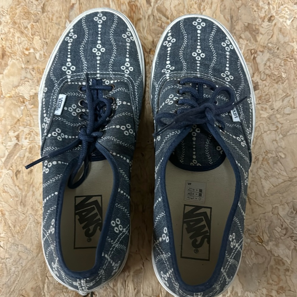 Vans Women’s Shoes